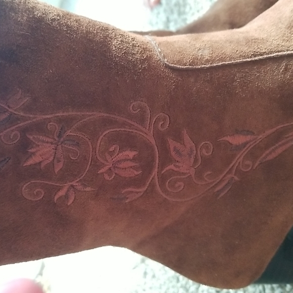 White Mountain Suede Leather Brown Boots Size 9 M EUC - Picture 4 of 8